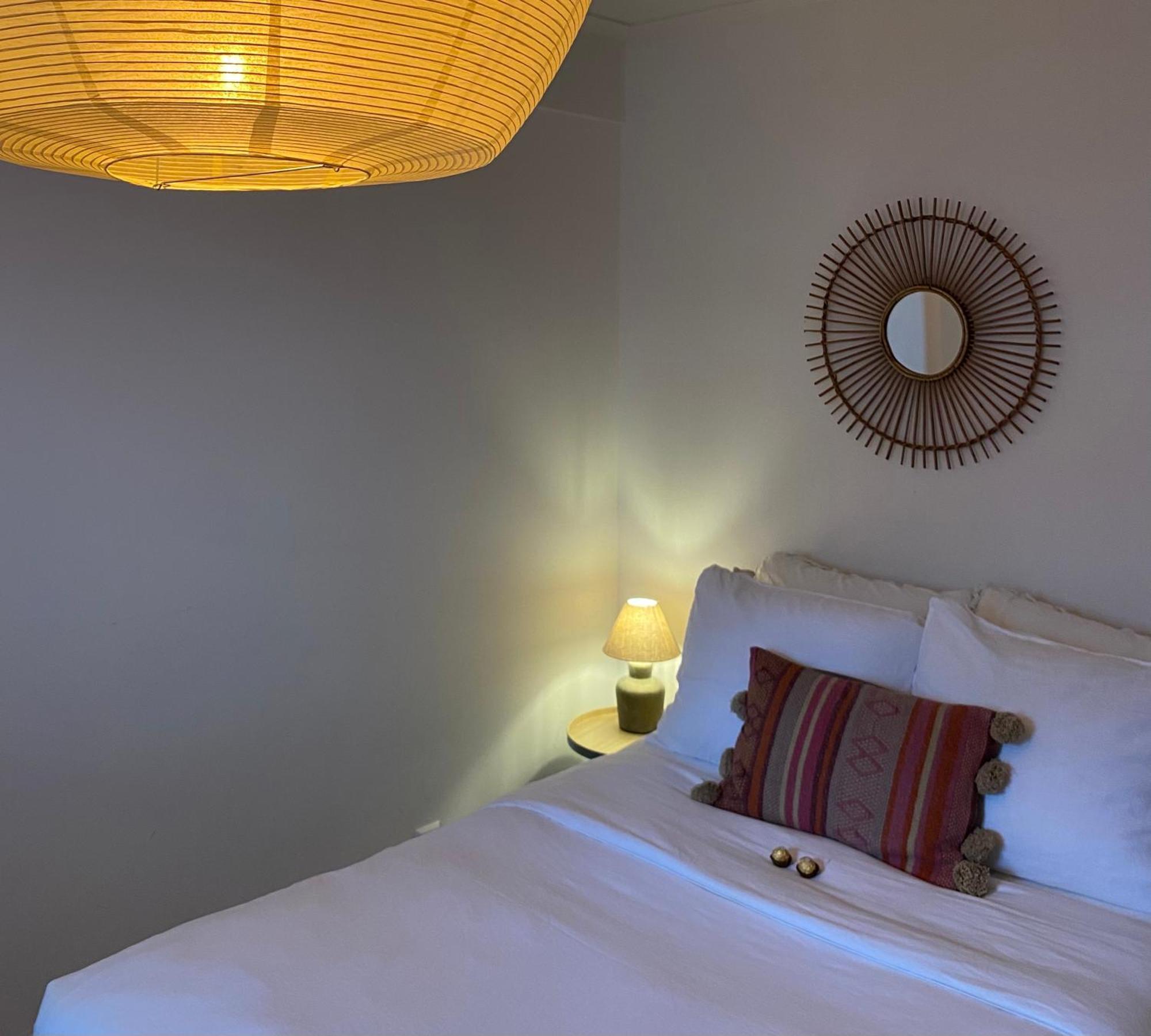 Chez Sybi Hotel Amsterdam Bagian luar foto